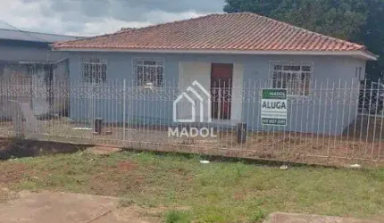 Casa à Venda em Oficinas, Ponta Grossa - PR