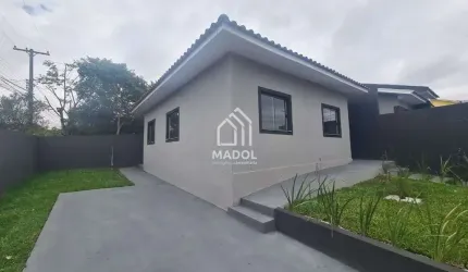 Casa à Venda em Ronda, Ponta Grossa - PR