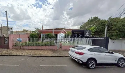 Casa à Venda em Uvaranas, Ponta Grossa - PR