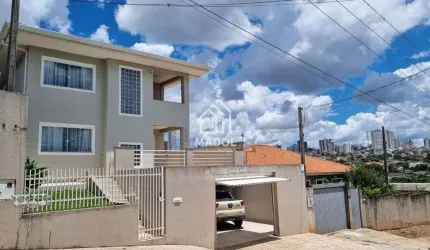 Sobrado à Venda em Oficinas, Ponta Grossa - PR