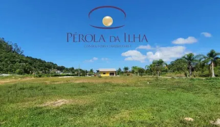 Terreno à venda no Canasvieiras