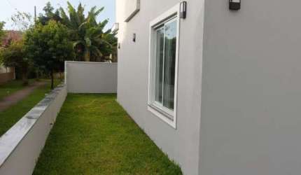 Casa com 4 quartos à venda em Jurerê