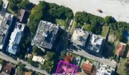 Terreno de 1200 m² em Canasvieiras, a 100 metros da Praia, Ideal para Hotel ou Edifício Residencial