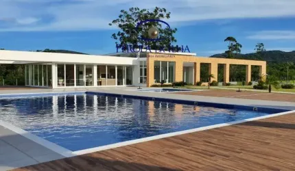Terreno à venda no Ratones