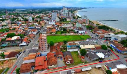 Terreno comercial à venda no Centro, Balneário Piçarras , 516 m2 por R$ 3.000.000