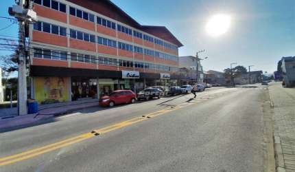Ponto comercial com 5 salas para alugar no Itoupava Norte, Blumenau , 475 m2 por R$ 13.000