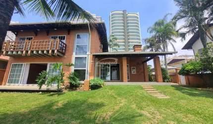 Casa com 3 quartos à venda no Centro, Balneário Piçarras , 288 m2 por R$ 6.500.000