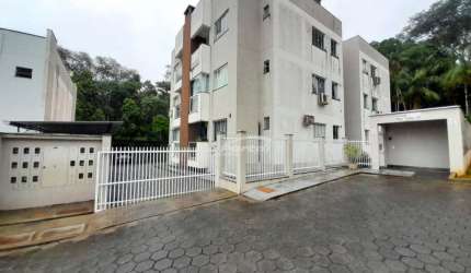 Apartamento com 2 quartos para alugar no Itoupavazinha, Blumenau , 67 m2 por R$ 1.750