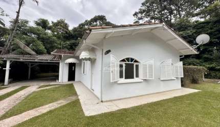 Casa com 3 quartos para alugar no Santo Antônio, Balneário Piçarras , 72 m2 por R$ 3.200