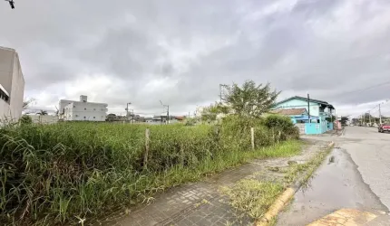 Terreno comercial para alugar no Itacolomi, Balneário Piçarras , 562 m2 por R$ 3.000