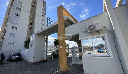 Apartamento com 2 quartos à venda no Itacolomi, Balneário Piçarras , 59 m2 por R$ 450.000