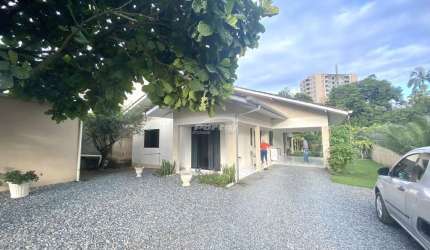 Casa com 3 quartos para alugar no Itoupava Central, Blumenau , 113 m2 por R$ 3.900