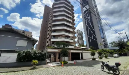 Apartamento com 4 quartos para alugar no Ponta Aguda, Blumenau , 360 m2 por R$ 8.000