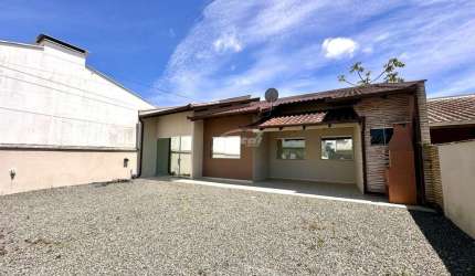 Casa com 3 quartos à venda no Itacolomi, Balneário Piçarras , 80 m2 por R$ 750.000