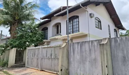 Casa com 3 quartos à venda no Velha, Blumenau , 246 m2 por R$ 990.000