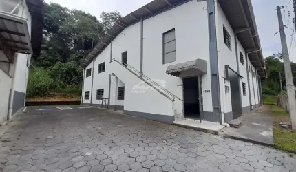Barracão / Galpão / Depósito com 4 salas para alugar no Encano do Norte, Indaial , 750 m2 por R$ 7.200