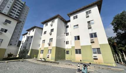 Apartamento com 2 quartos para alugar no Boa Vista, Blumenau , 52 m2 por R$ 1.300