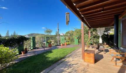 Casa com 4 quartos para alugar no Centro, Blumenau , 278 m2 por R$ 10.850
