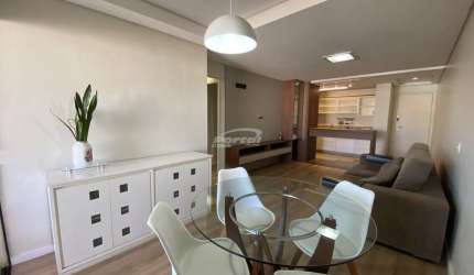 Apartamento com 2 quartos para alugar na Vila Nova, Blumenau , 78 m2 por R$ 3.300