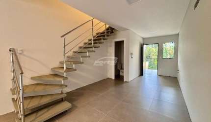 Casa com 2 quartos à venda em Água Verde, Blumenau , 97 m2 por R$ 650.000