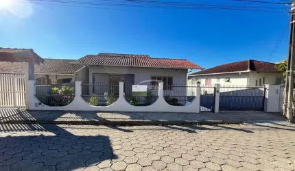 Casa com 3 quartos à venda no Fortaleza, Blumenau , 136 m2 por R$ 735.000