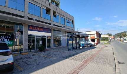 Sala comercial com 5 salas para alugar no Itoupava Norte, Blumenau , 430 m2 por R$ 24.000