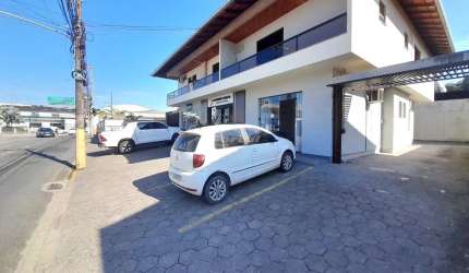 Apartamento com 2 quartos para alugar em Sete de Setembro, Gaspar , 87 m2 por R$ 2.500
