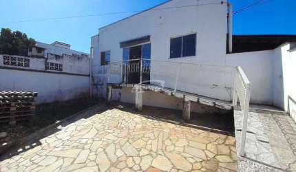 Ponto comercial com 1 sala para alugar no Margem Esquerda, Gaspar , 102 m2 por R$ 1.500