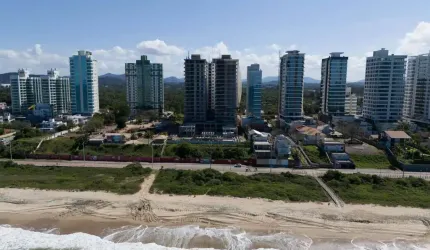 Apartamento com 2 quartos à venda no Itacolomi, Balneário Piçarras , 72 m2 por R$ 1.389.478