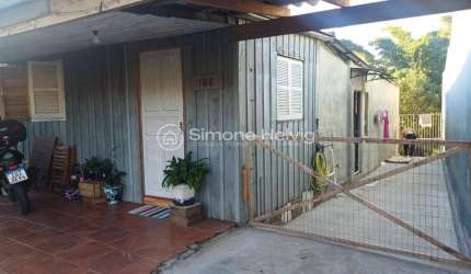Casa com 2 quartos à venda na Condominial Roma, 186, Jardim dos Lagos, Guaíba por R$ 140.000
