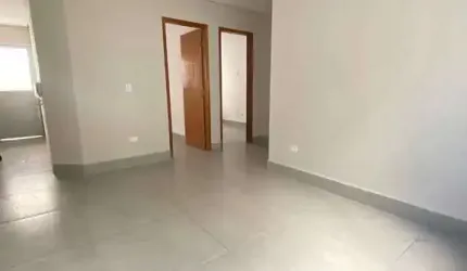 Casa de Condomínio com 2 quartos, Maracanã, Praia Grande - R$ 300 mil, Cod: 3437