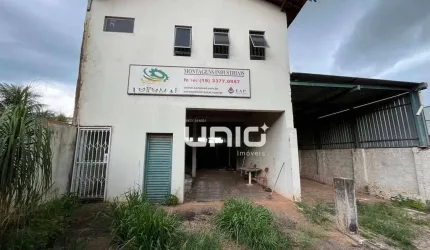 Casa e Barracão á venda no Bairro Santa Rosa- Piracicaba-SP