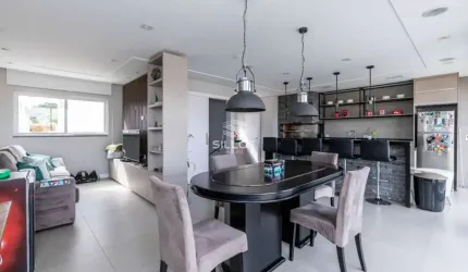Sobrado triplex à venda com 3 quartos no Santa Cândida