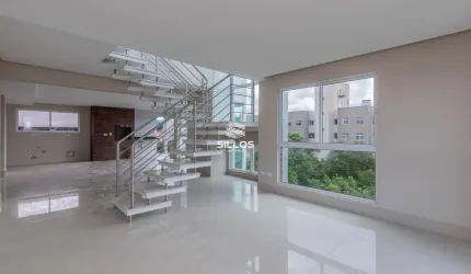Cobertura duplex à venda com 3 quartos no Alto da Glória em Curitiba