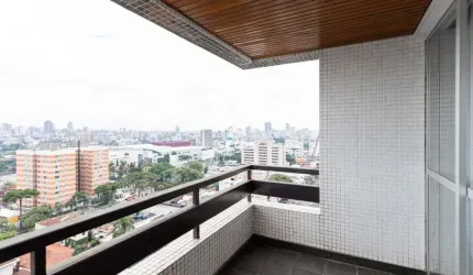 Apartamento à venda com 4 quartos no Batel em Curitiba