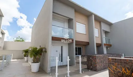 Sobrado à venda com 3 quartos no Bom Retiro em Curitiba