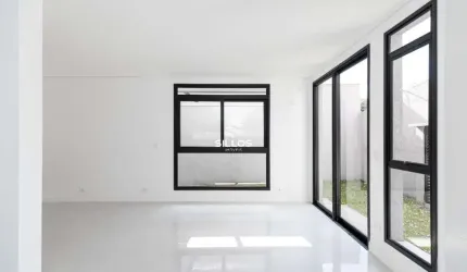 Casa em condomínio à venda com 3 quartos e sacada no Pilarzinho em Curitiba