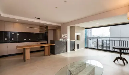 Apartamento com 3 quartos para alugar no Alto da Glória em Curitiba.