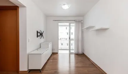 Apartamento para alugar com 2 quartos no Água Verde em Curitiba