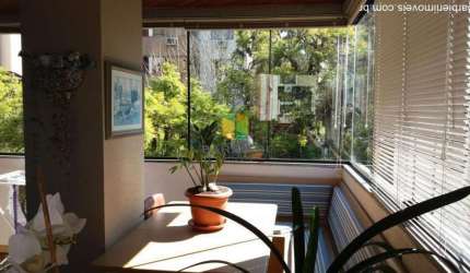 Apartamento para venda  no Bairro São João em Porto Alegre