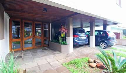 Apartamento com 01 dormitório,01 vaga no bairro Jardim Itu