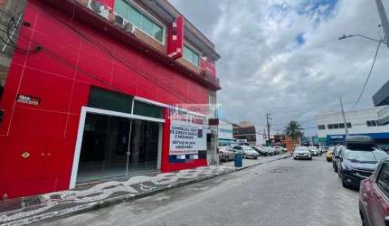 Espaço Comercial no centro da Cidade - Com Pé direito duplo e mezanino - 408m².