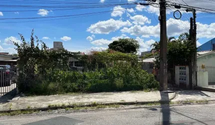 Casa Residencial com 3 quartos  à venda, 127.60 m2 por R$699000.00  - Cajuru - Curitiba/PR