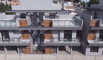 Sobrado com 3 quartos  à venda, 138.99 m2 por R$839000.00  - Boqueirao - Curitiba/PR