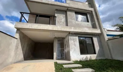 Sobrado com 3 quartos  à venda, 177.59 m2 por R$869000.00  - Xaxim - Curitiba/PR