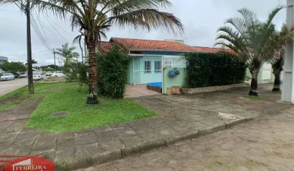 Casa Com Piscina