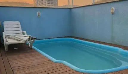 COBERTURA COM PISCINA PRIVATIVA NA PRAIA DOS AMORES EM BALNEÁRIO CAMBORIÚ