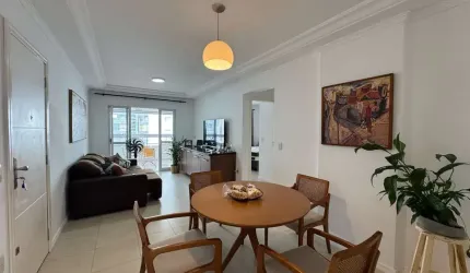 APARTAMENTO MOBILIADO COM 02 SUÍTES EM BALNEÁRIO CAMBORIÚ PRÓXIMO AO MAR