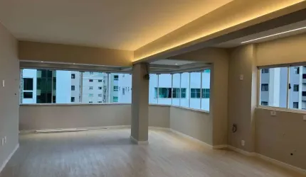 BELLA SINTRA - APARTAMENTO COM 02 DORMITÓRIOS NO CENTRO DE BALNEÁRIO CAMBORIÚ