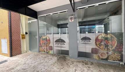 SALA COMERCIAL À VENDA NA QUADRA DO MAR EM BALNEÁRIO CAMBORIÚ
